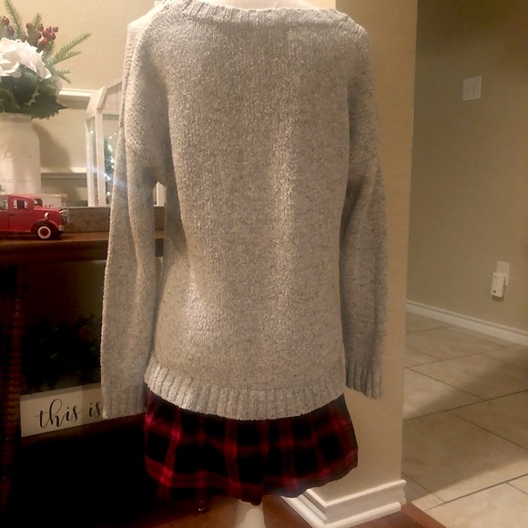 Altar’d State Sweater with plaid ruffle - Picture 3 of 10